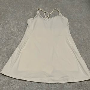 Old Navy PowerChill Sleeveless Strappy Shelf-Bra Dress, size large in off white